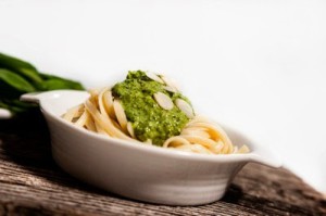 Linguine al pesto di aglio orsino