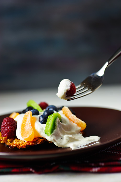 cialde di cornflakes con panna e frutti cialde di cornflakes con panna e frutti