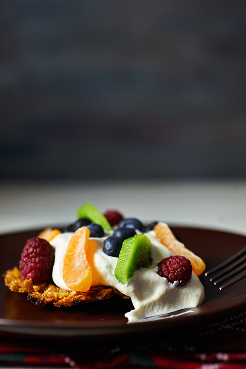 cialde di cornflakes con panna e frutti cialde di cornflakes con panna e frutti