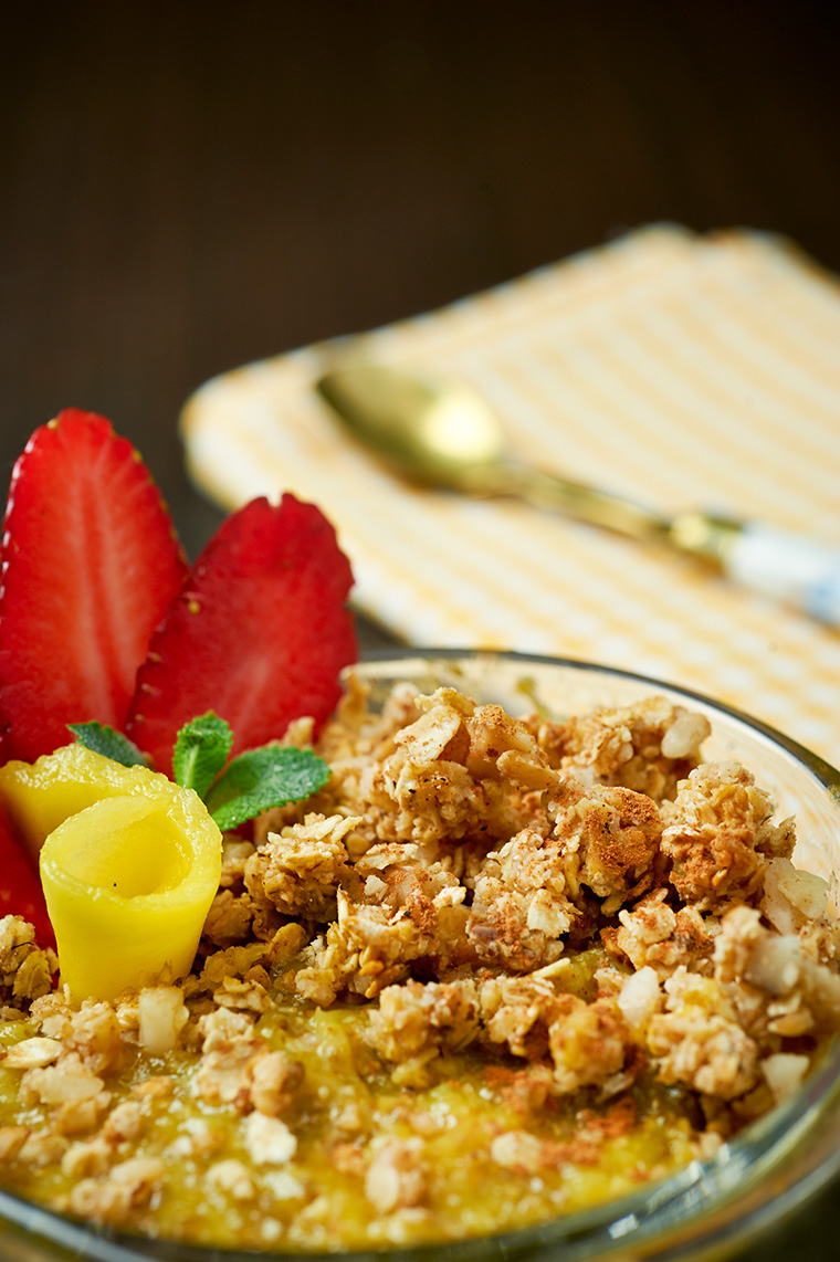 crema di mango con crumble crema di mango con crumble