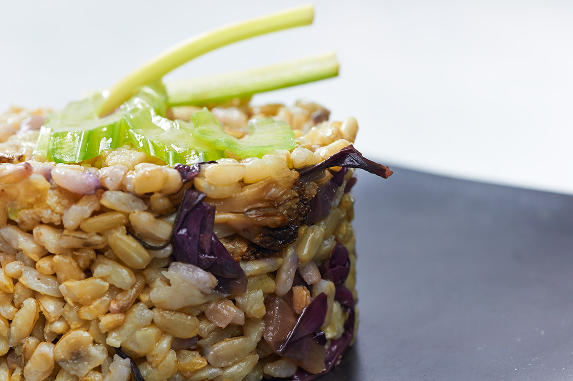 riso integrale con cavolfiore arrosto e radicchio riso integrale con cavolfiore arrosto e radicchio