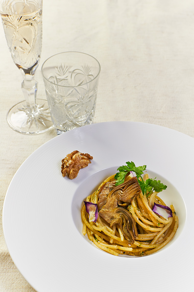 pasta con sugo ai carciofi pasta con sugo ai carciofi