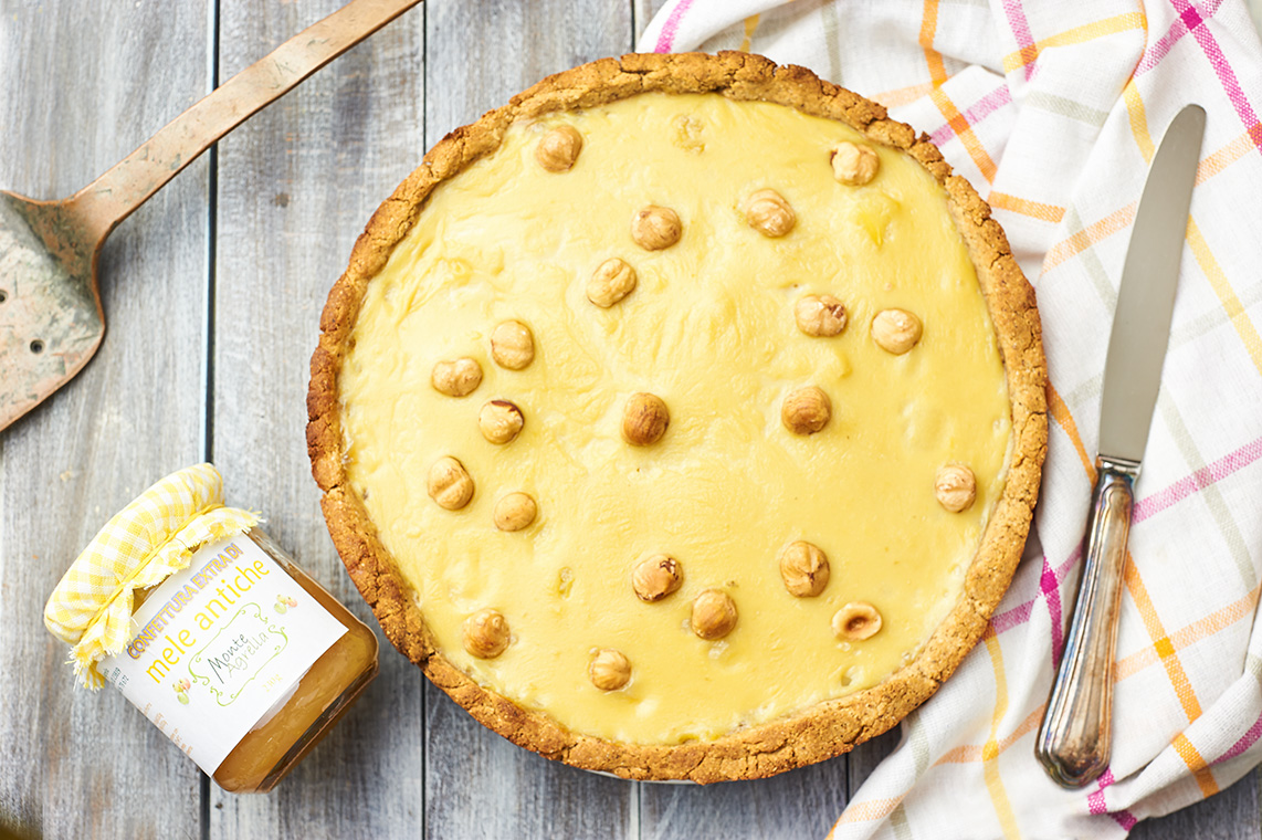 crostata di marmellata e crema