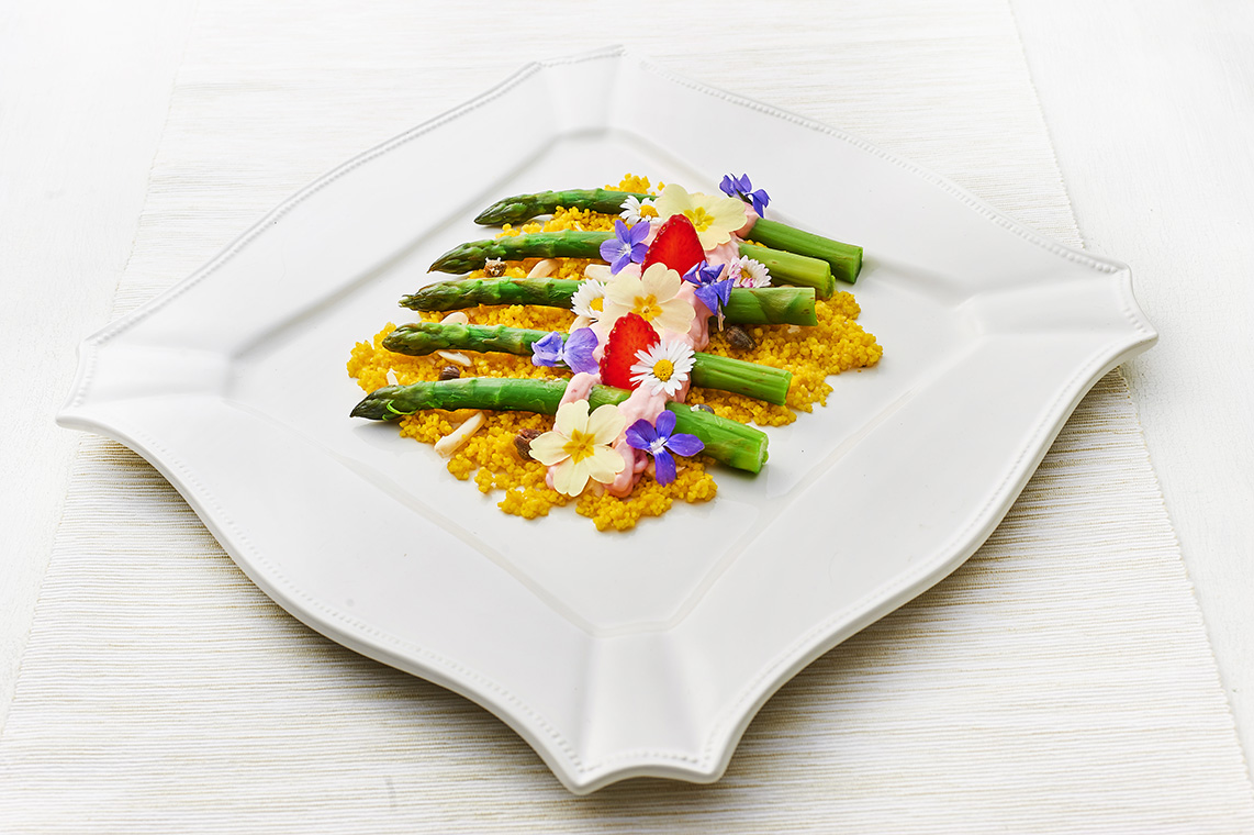 couscous agli asparagi e maionese di fragole