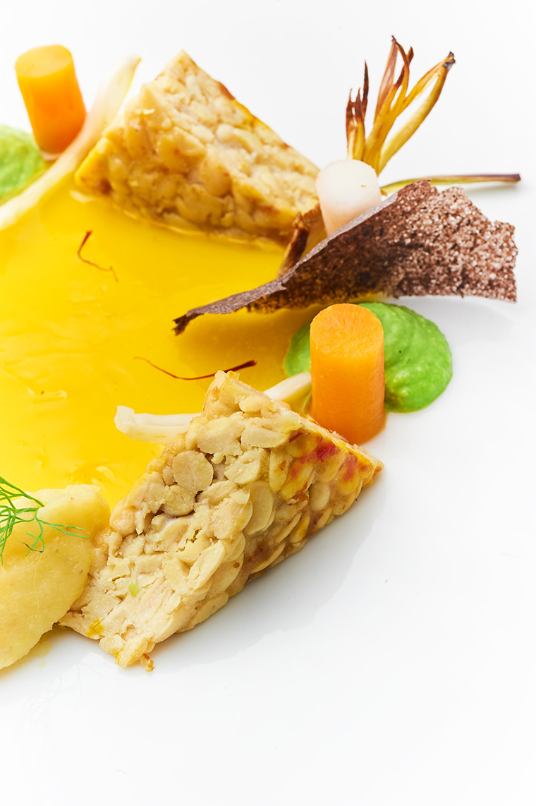 Tempeh allo zafferano per Zaffy Tempeh allo zafferano per Zaffy