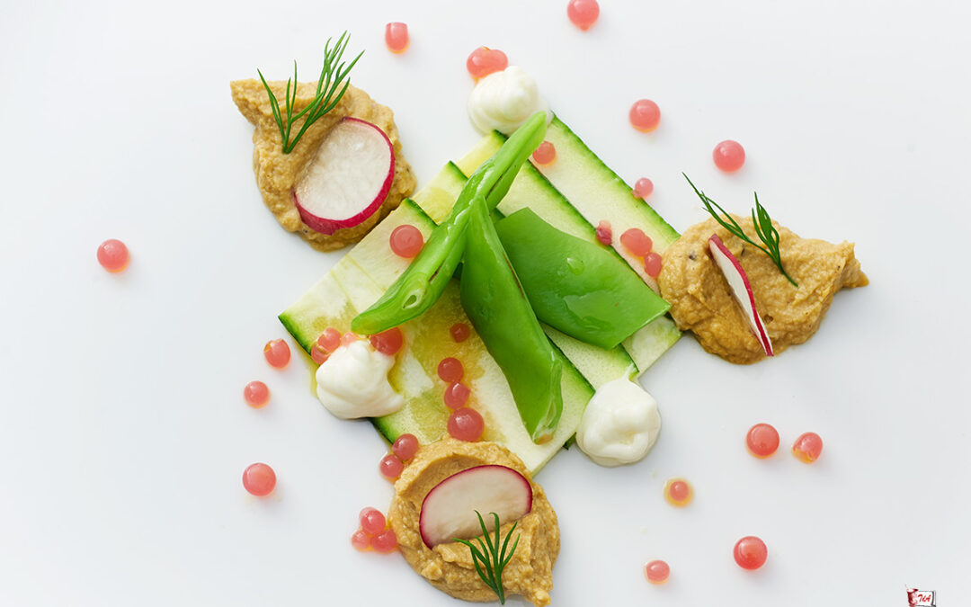 carpaccio di zucchina con patè di tempeh