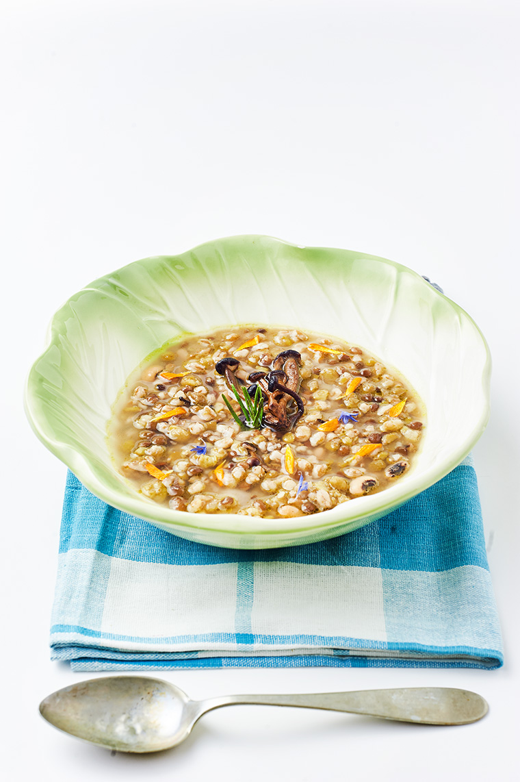 zuppa toscana con rape e funghi
