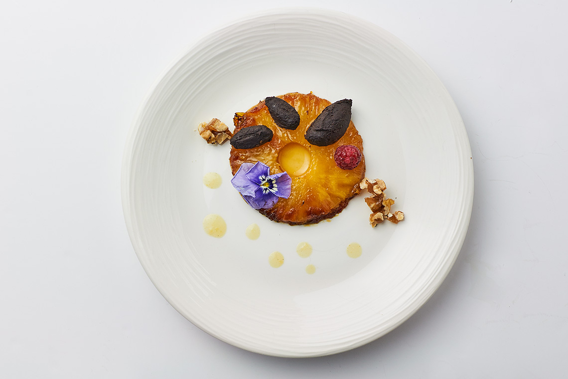 crema di cavolfiore e cioccolato all'ananas