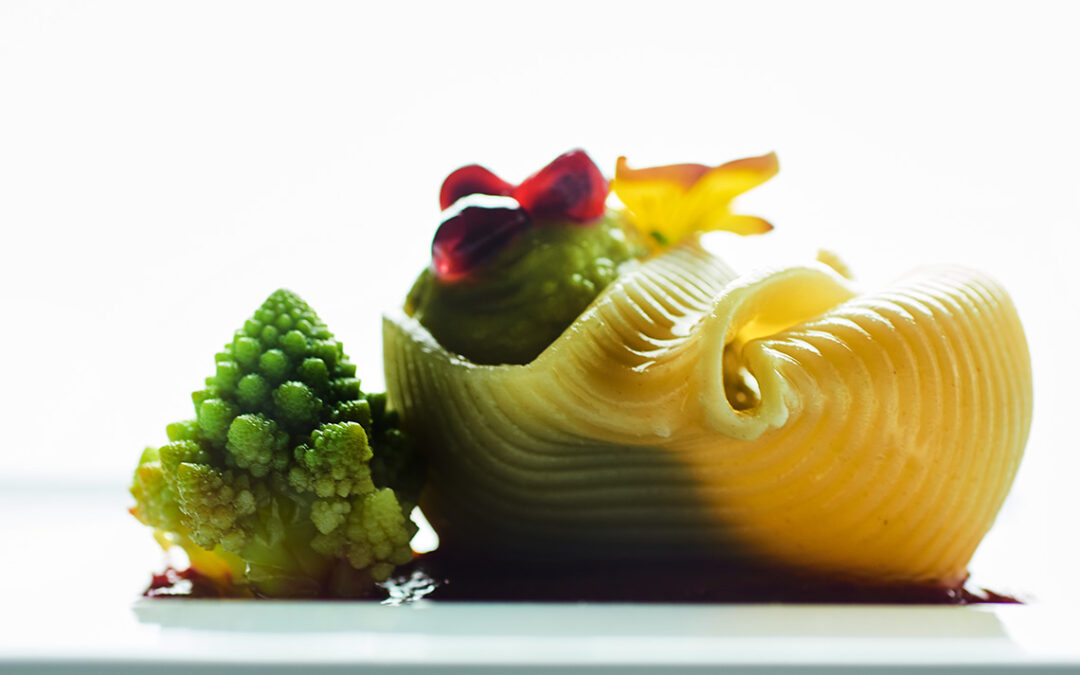 Lumaconi con cavolo piccante e melagrana