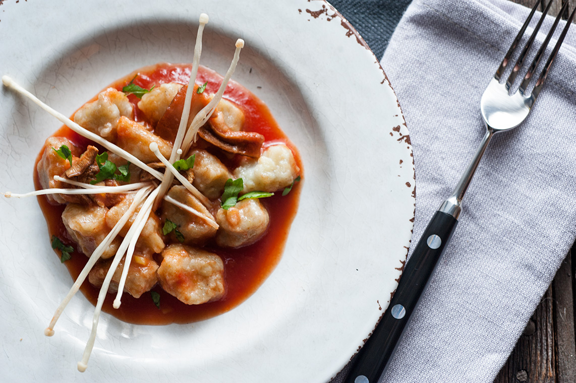 gnocchi ai funghi gnocchi ai funghi