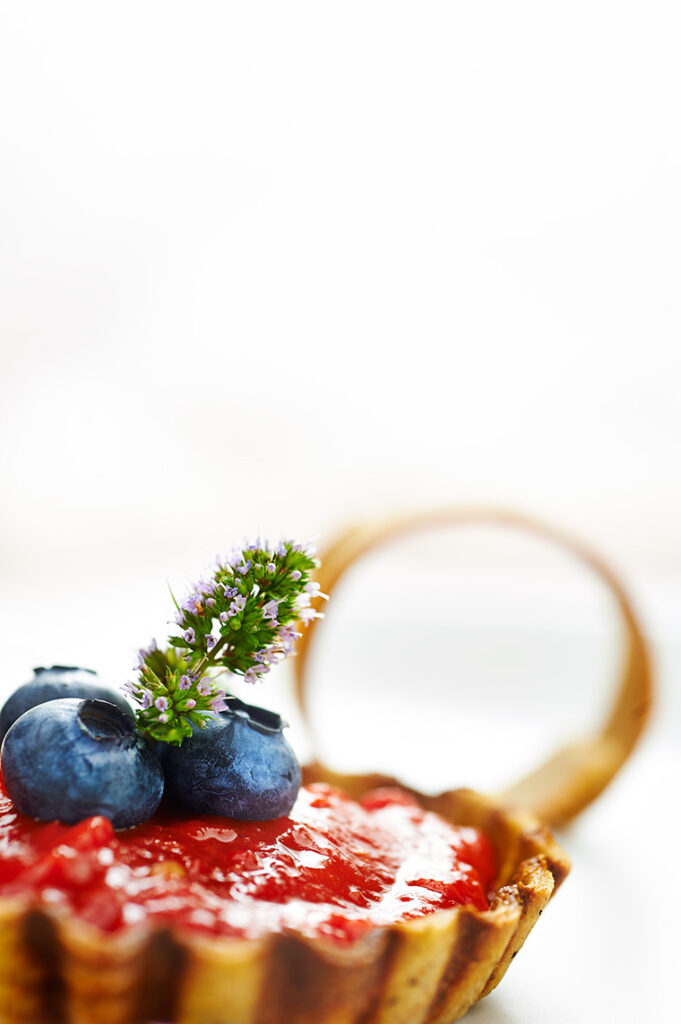 frolla di ceci con crema pasticcera al peperone frolla di ceci con crema pasticcera al peperone