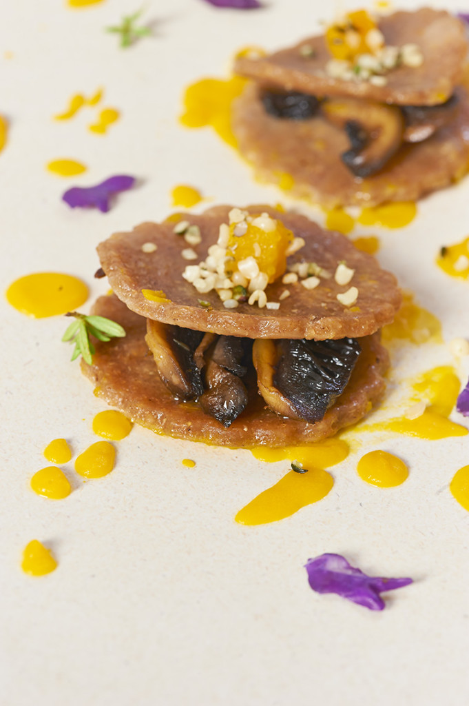 Medaglioni di castagne con funghi e zucca Medaglioni di castagne con funghi e zucca