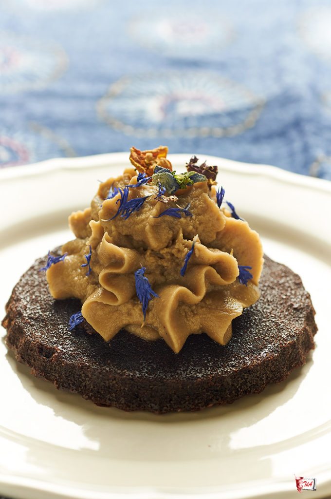 tortine di cioccolato con spuma al caffè tortine di cioccolato con spuma al caffè