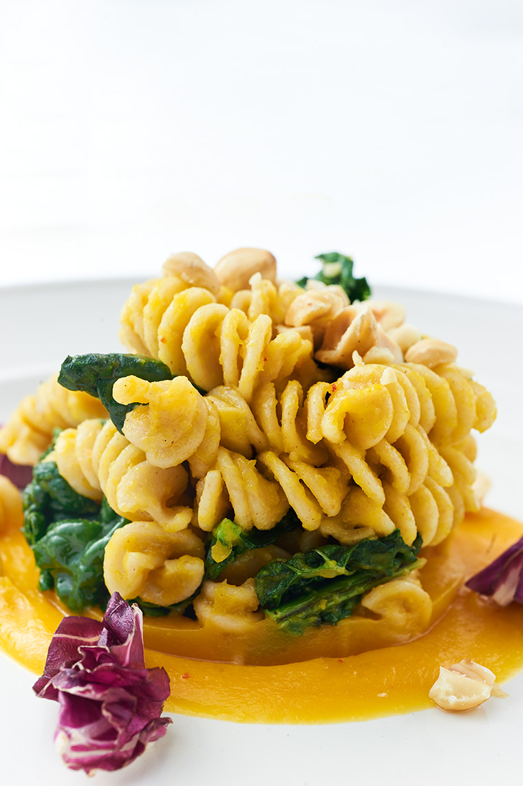 fusilli di farro monococco con zucca e cavolo nero 2 fusilli di farro monococco con zucca e cavolo nero