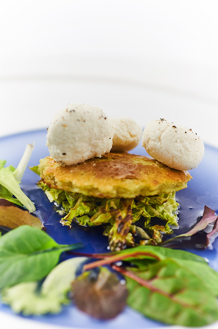 a...mare, cecina di piselli con tofu e verza