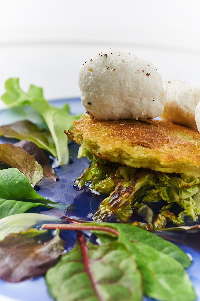 a...mare, cecina di piselli con tofu e verza