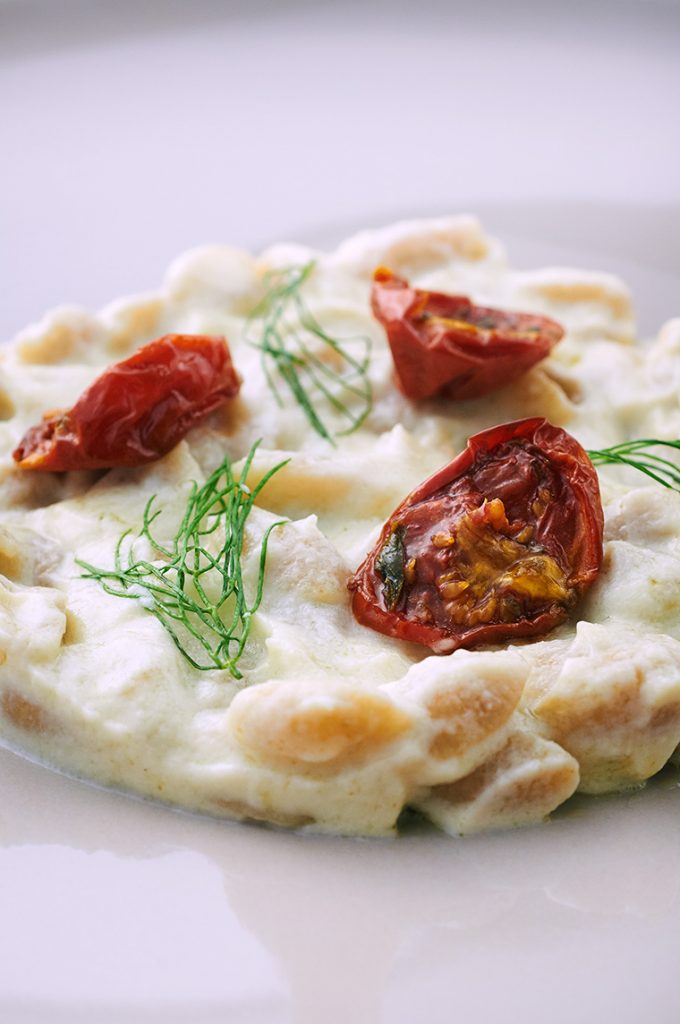 gnocchetti-mantecati-al-cavolfiore-pomodorini-confit