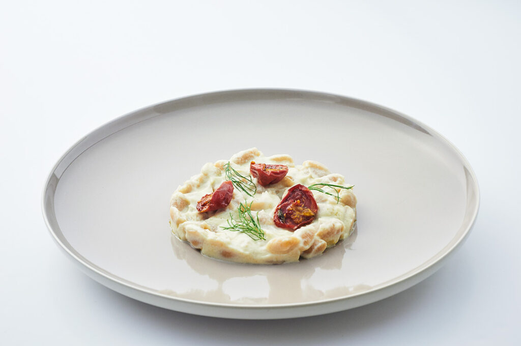 gnocchetti-mantecati-cavolfiore-pomodorini-confit