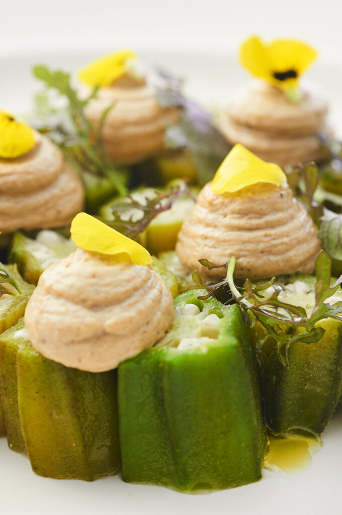 okra-e-funghi-al-miso