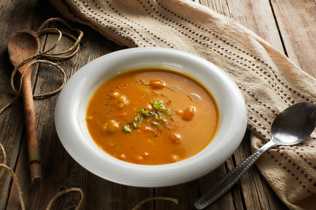 zuppa-fave-e-zucca-all'arancia