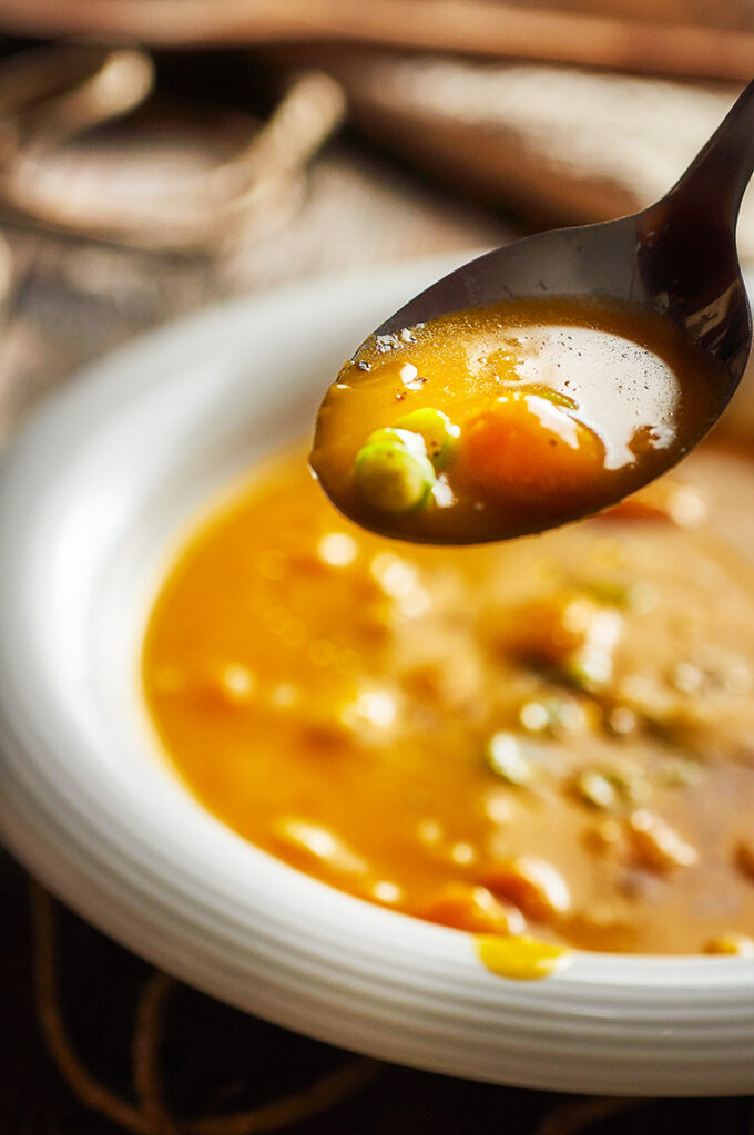 zuppa-fave-e-zucca-all'arancia