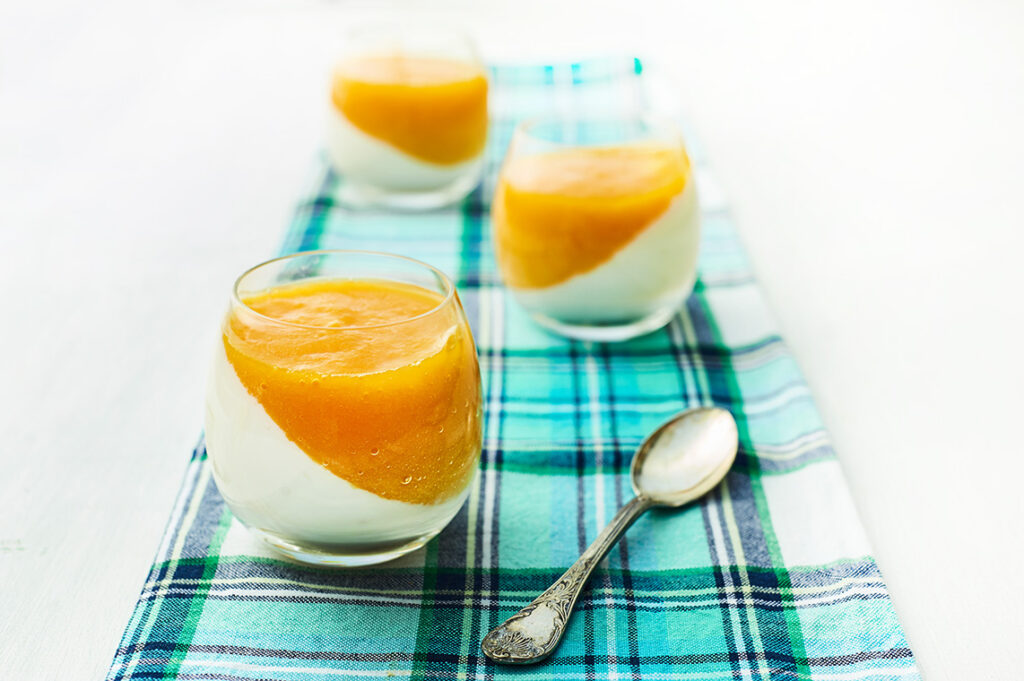 Panna-cotta-al-mango