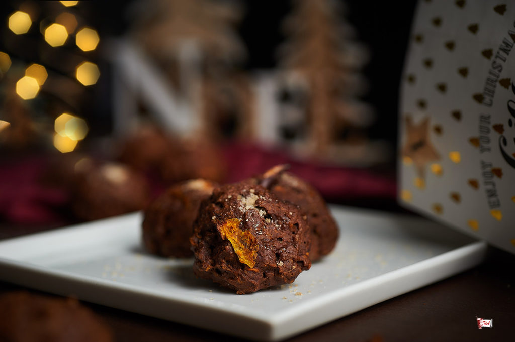 Biscotti-di-zucca-e-cacao-alla-cannella